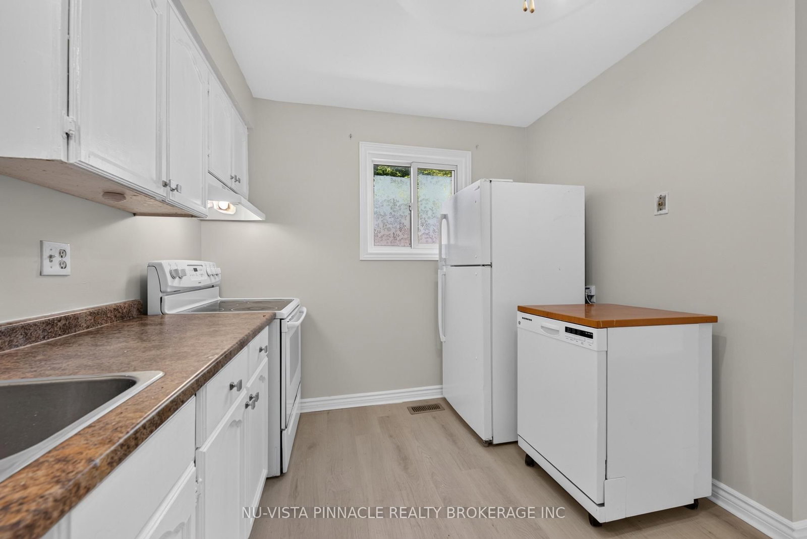 69 Conway Drive • London South, ON photo 14
