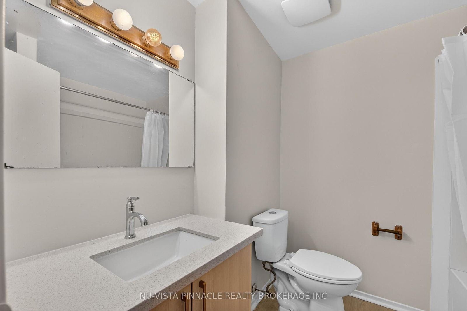 69 Conway Drive • London South, ON photo 20