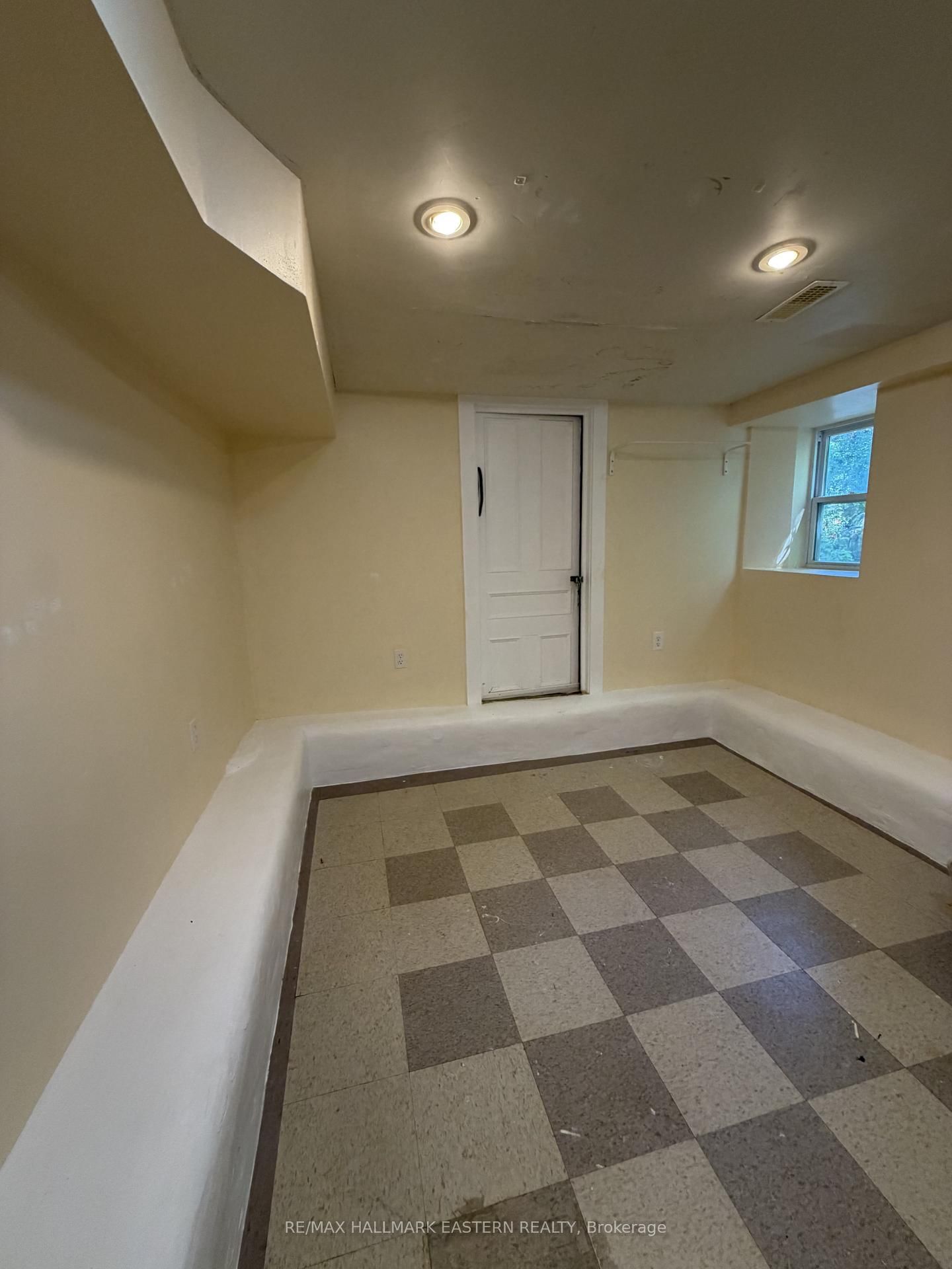 242 Dublin Street • Peterborough, ON photo 24