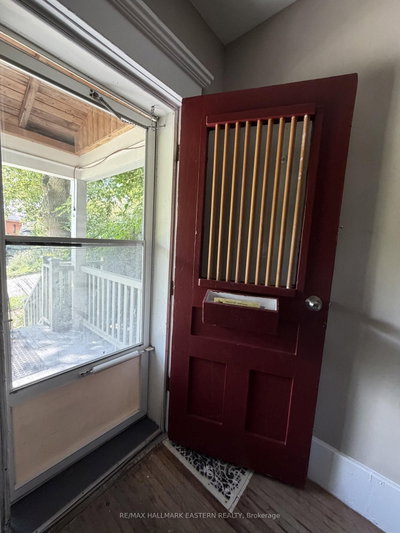 242 Dublin Street • Peterborough, ON photo 6