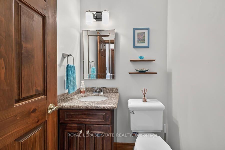 109 Maple Drive • Hamilton, ON photo 14