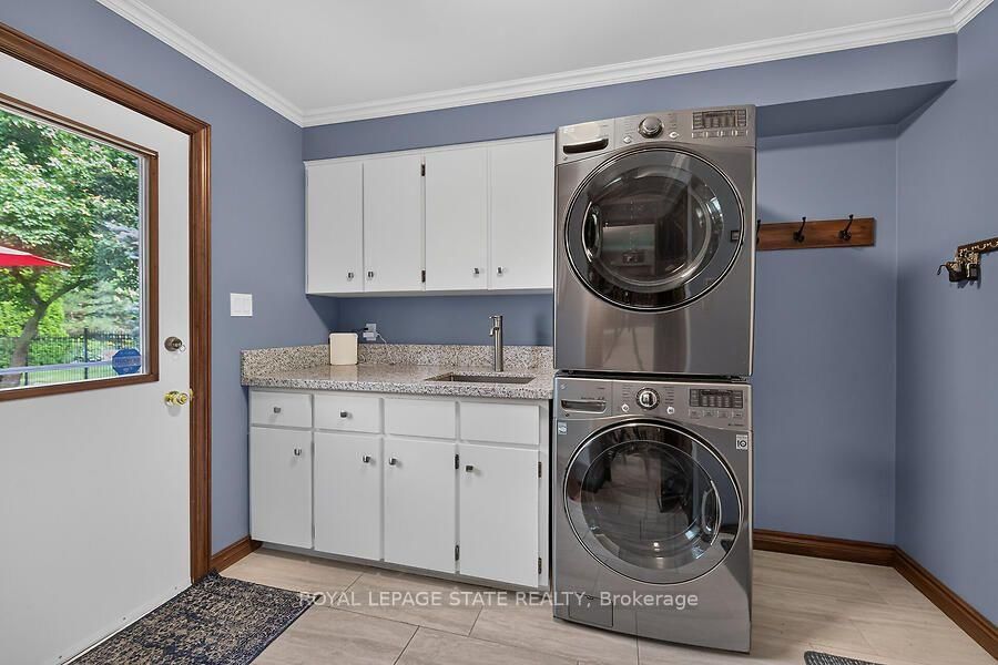 109 Maple Drive • Hamilton, ON photo 15