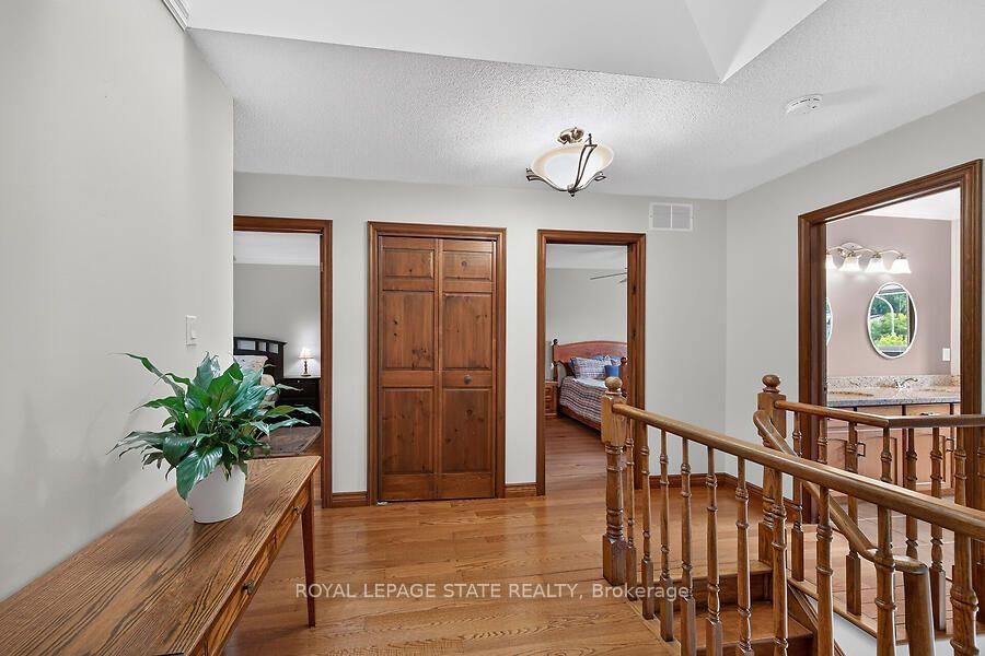 109 Maple Drive • Hamilton, ON photo 23