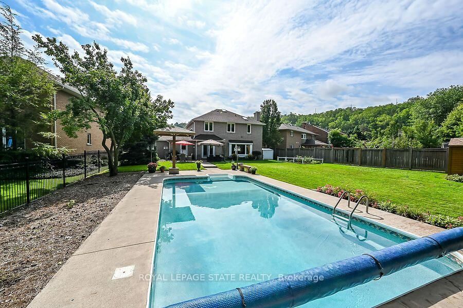 109 Maple Drive • Hamilton, ON photo 43