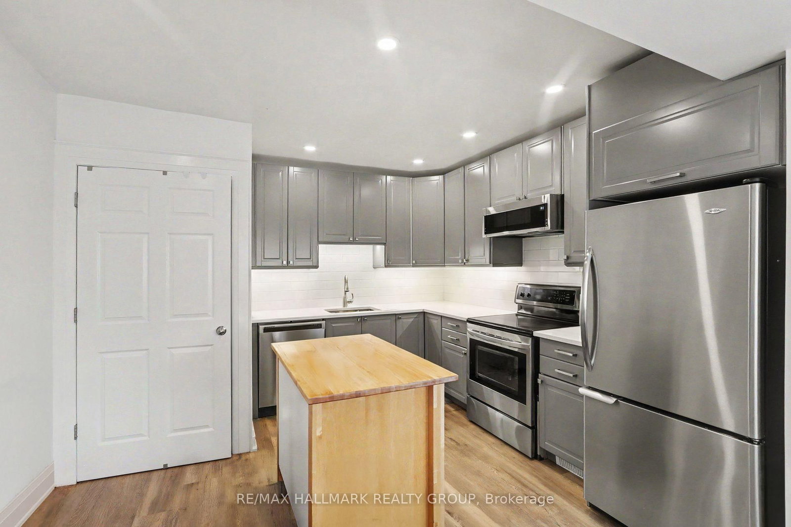 70 Laval Street • Ottawa, ON photo 24