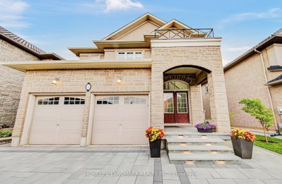 68 Grandell Drive • Hamilton, ON photo 2