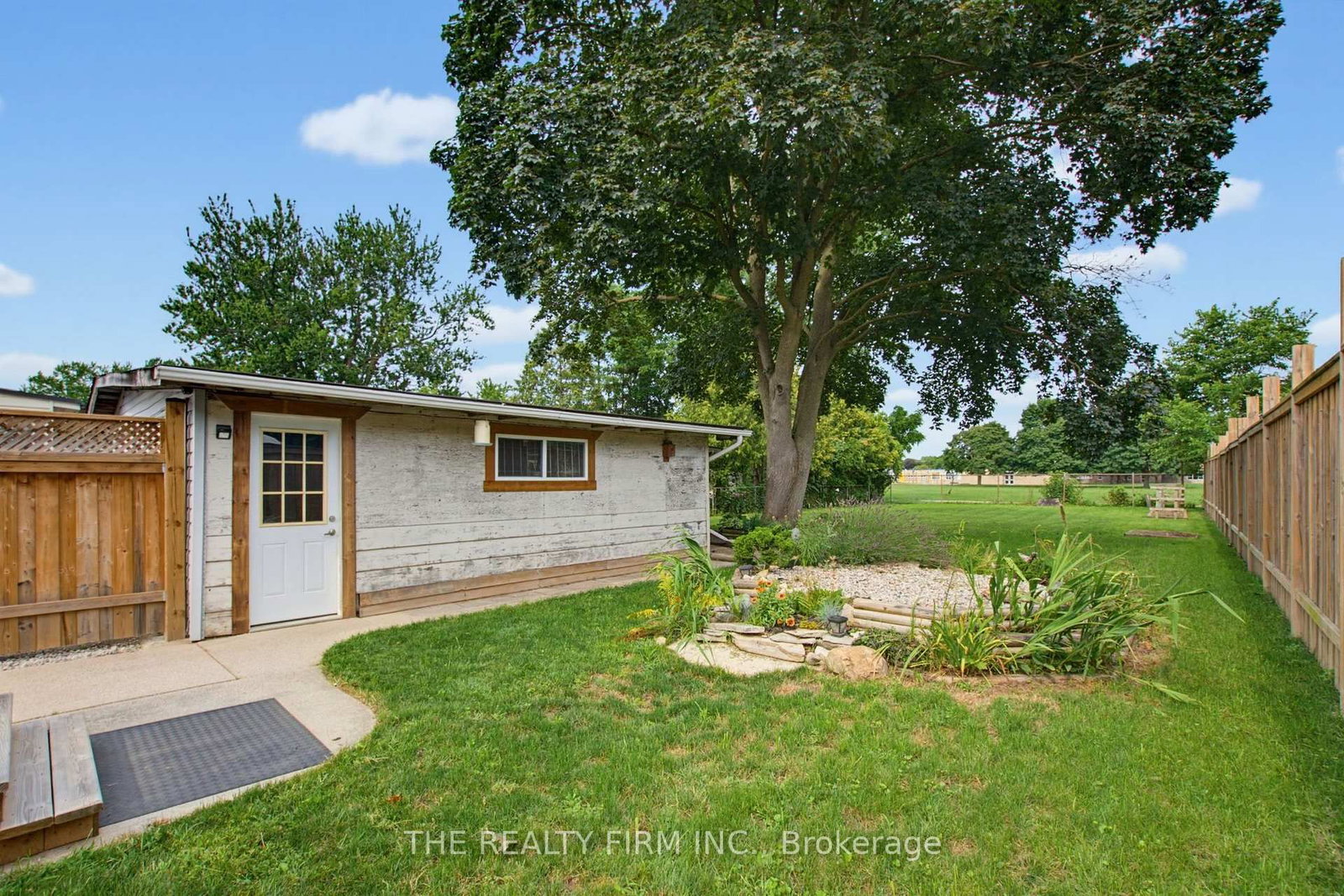190 Vancouver Street • London East, ON photo 32