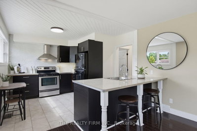190 Vancouver Street • London East, ON photo 5