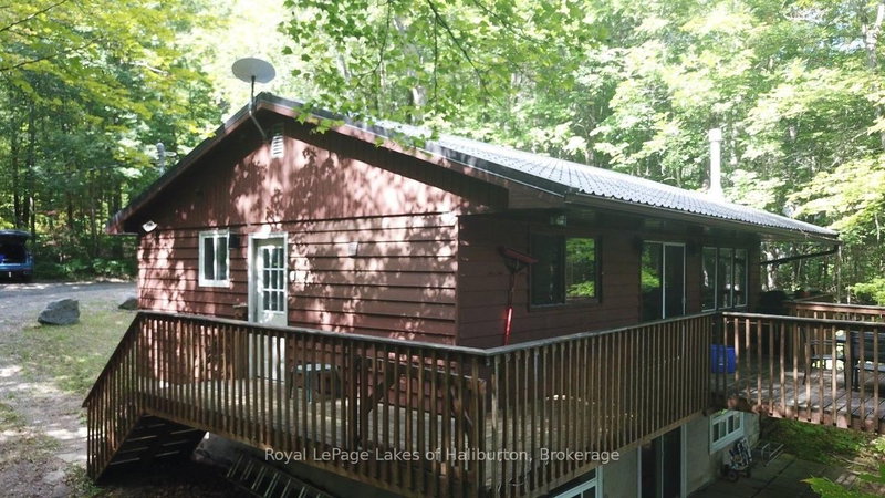 1214 Hubbard & Montgomery Lane