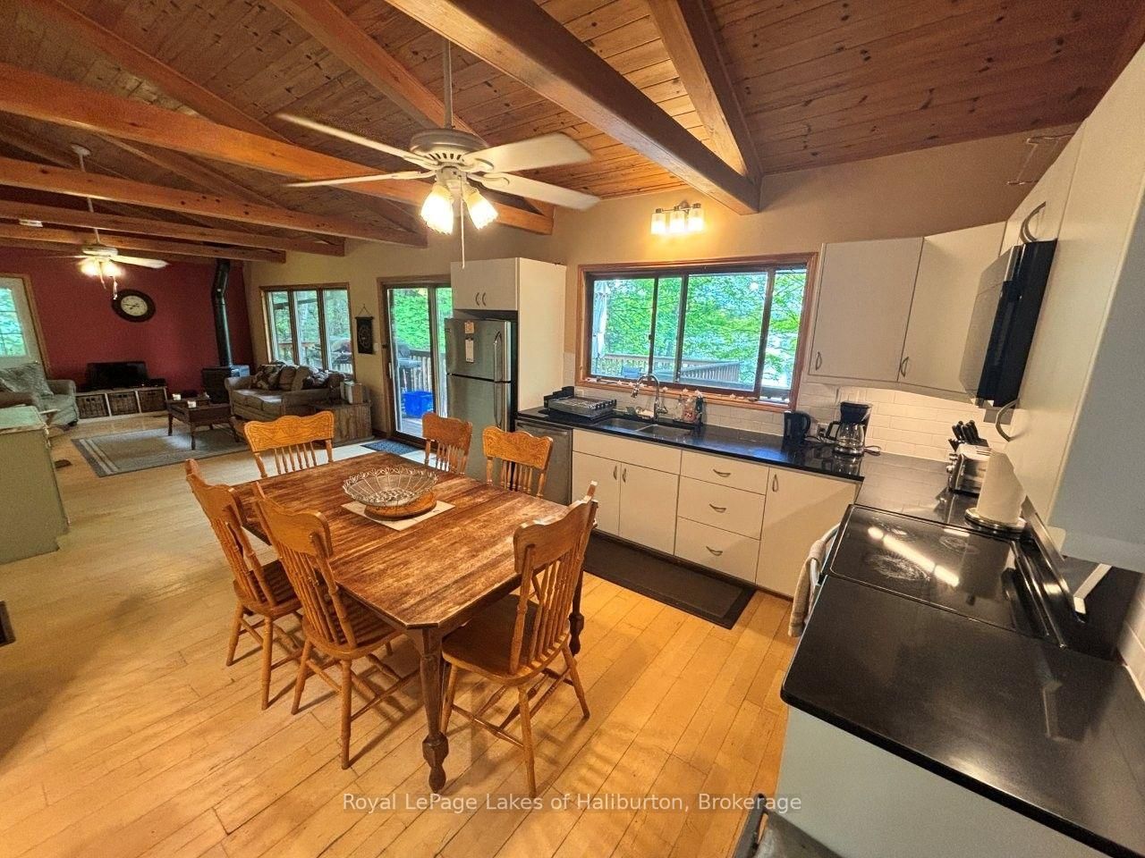 1214 Hubbard & Montgomery Lane • Highlands East, ON photo 6
