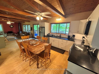 1214 Hubbard & Montgomery Lane • Highlands East, ON photo 6