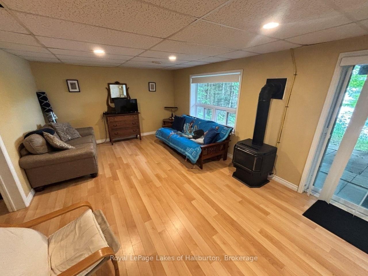 1214 Hubbard & Montgomery Lane • Highlands East, ON photo 9