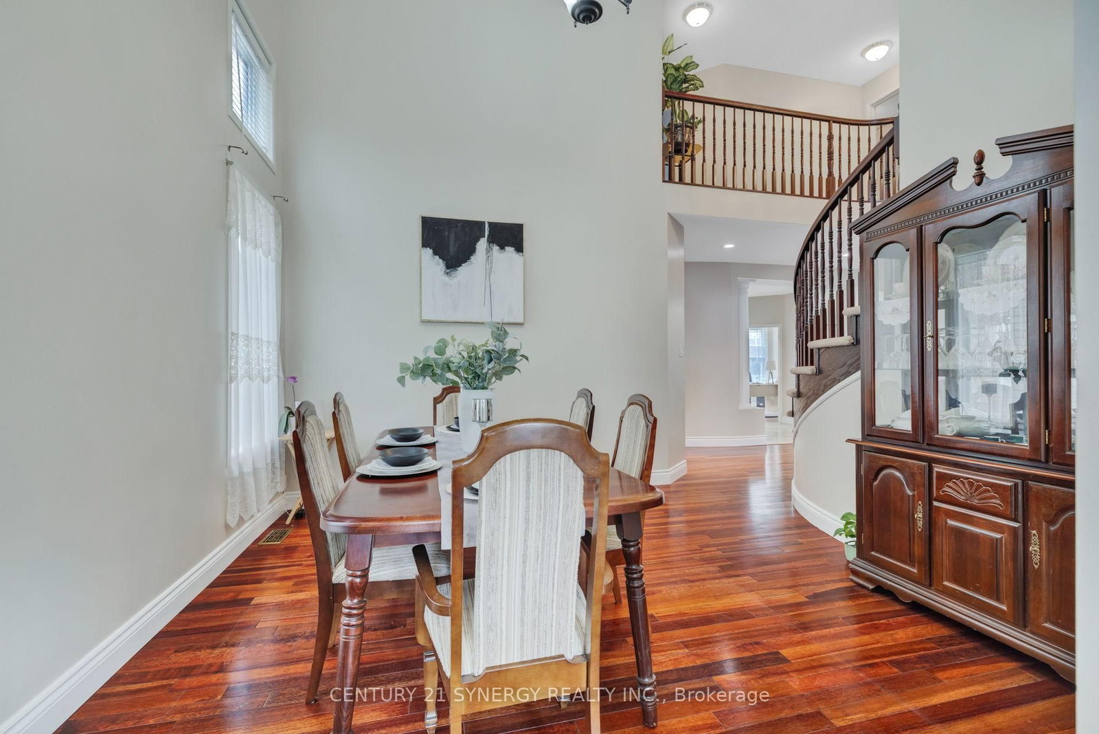 413 Muirland Avenue • Ottawa, ON photo 12