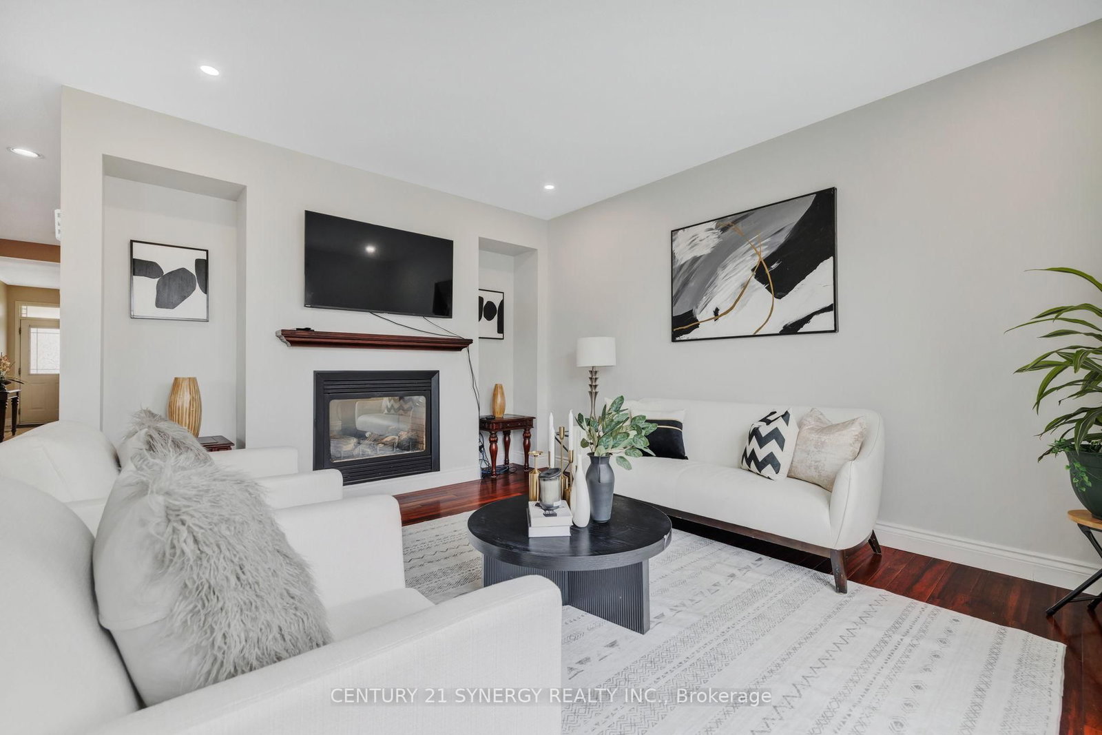 413 Muirland Avenue • Ottawa, ON photo 16