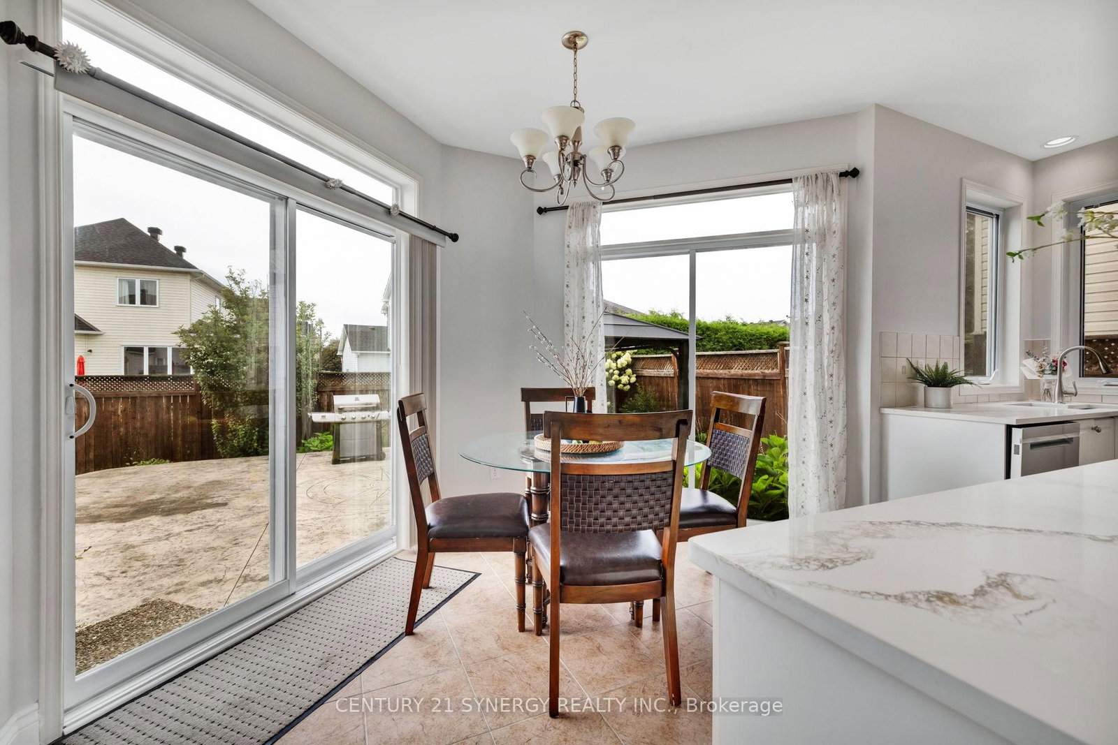 413 Muirland Avenue • Ottawa, ON photo 23