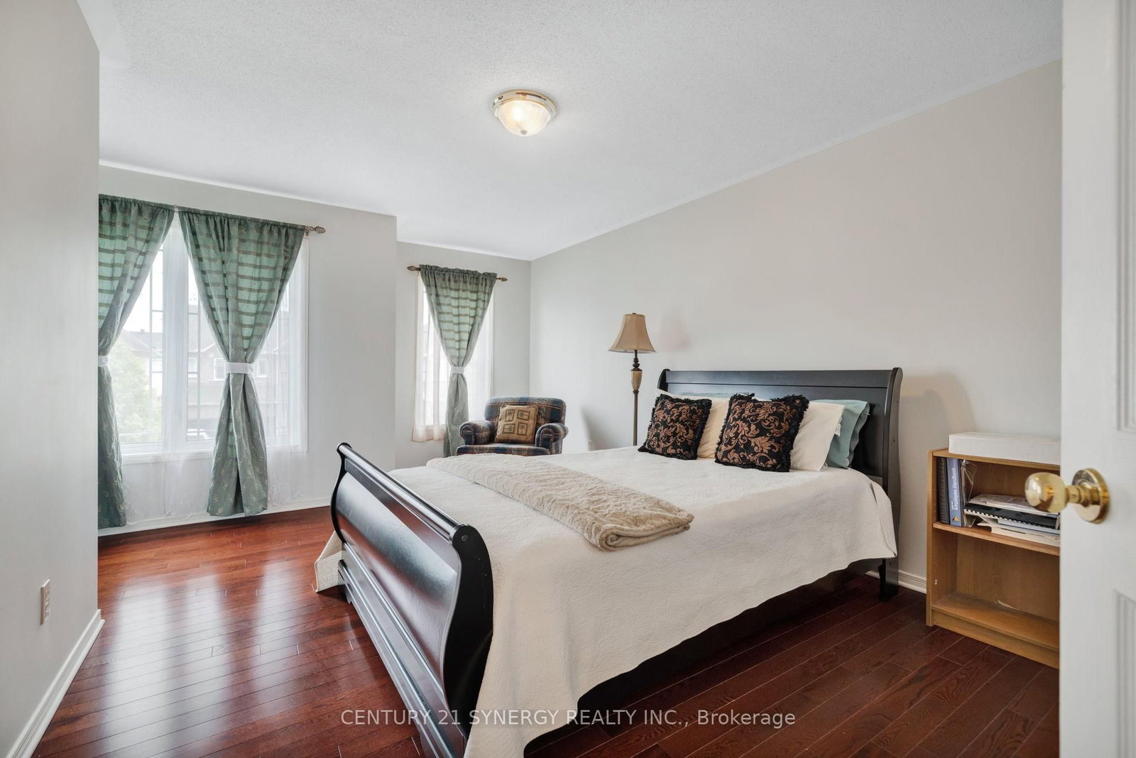 413 Muirland Avenue • Ottawa, ON photo 37