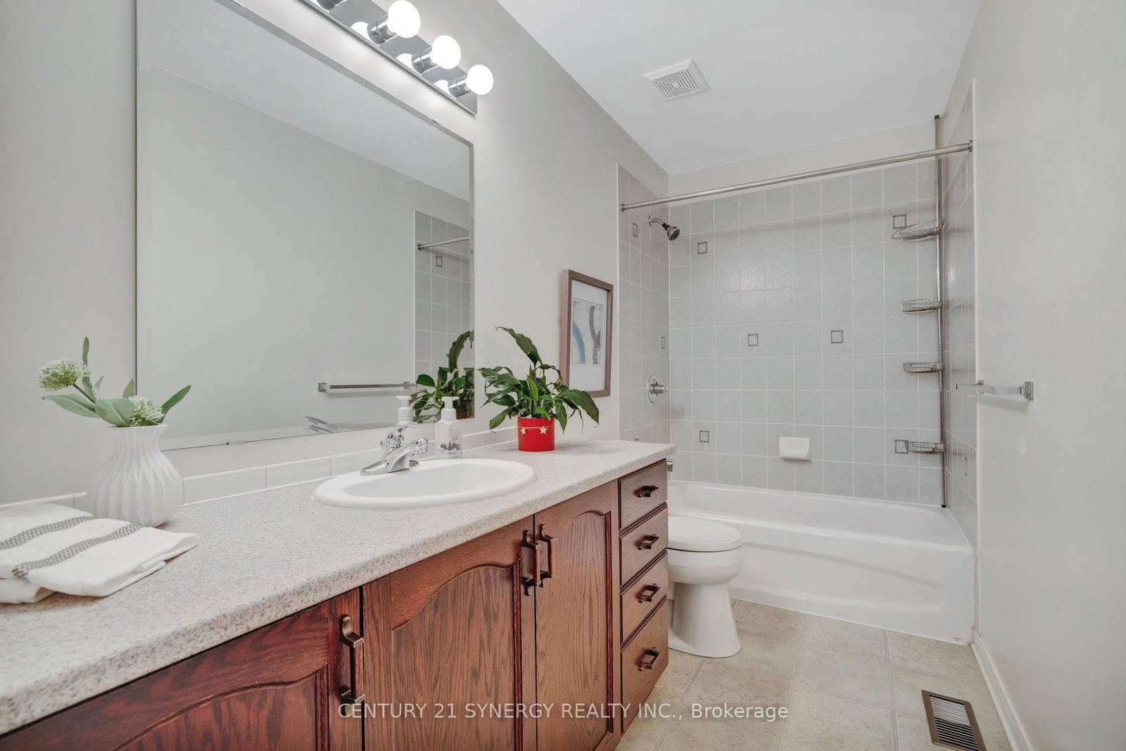 413 Muirland Avenue • Ottawa, ON photo 39