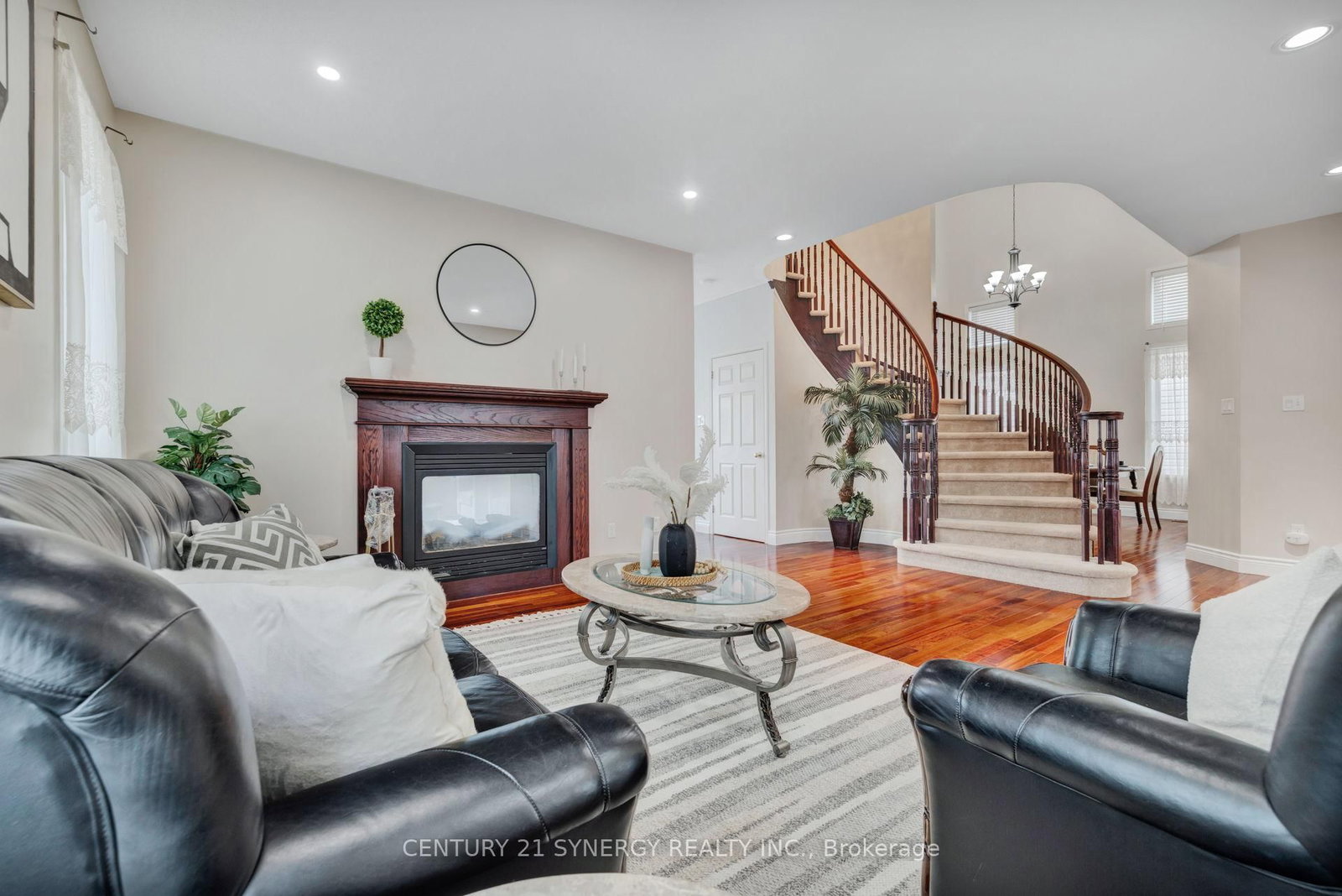 413 Muirland Avenue • Ottawa, ON photo 9