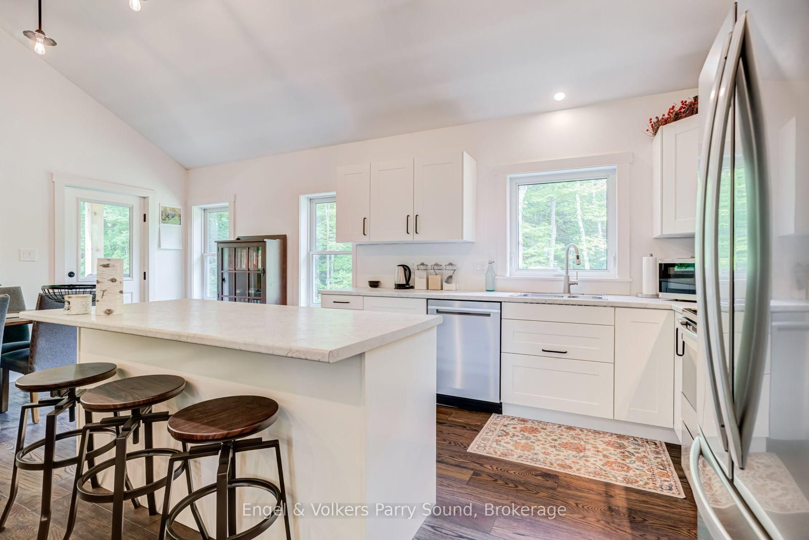 88 Sugar Lake Road • Seguin, ON photo 16