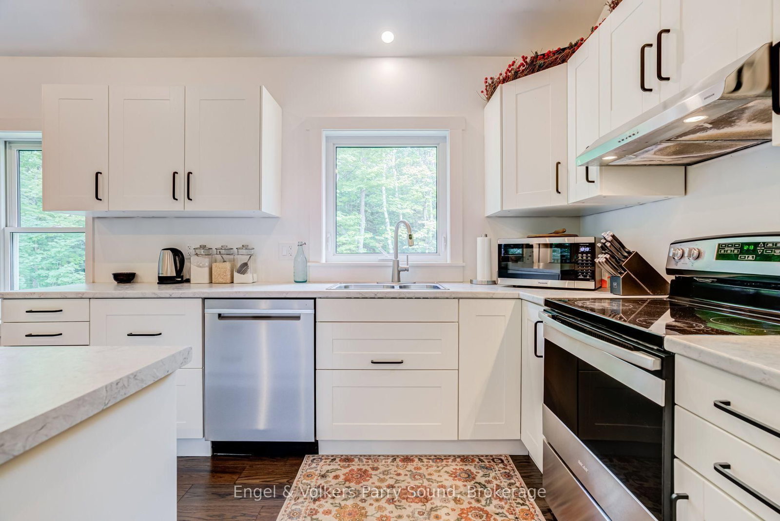 88 Sugar Lake Road • Seguin, ON photo 17