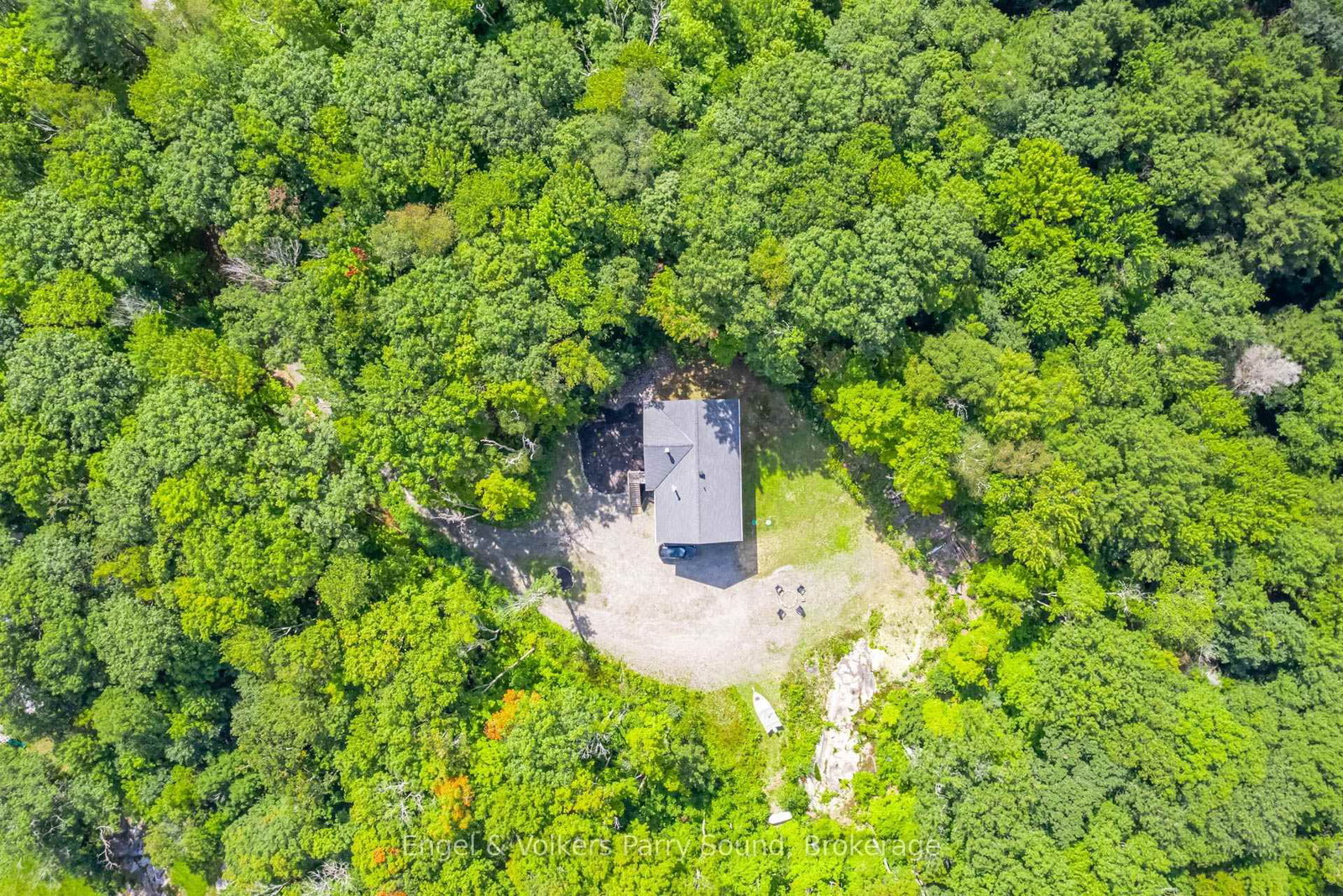 88 Sugar Lake Road • Seguin, ON photo 44