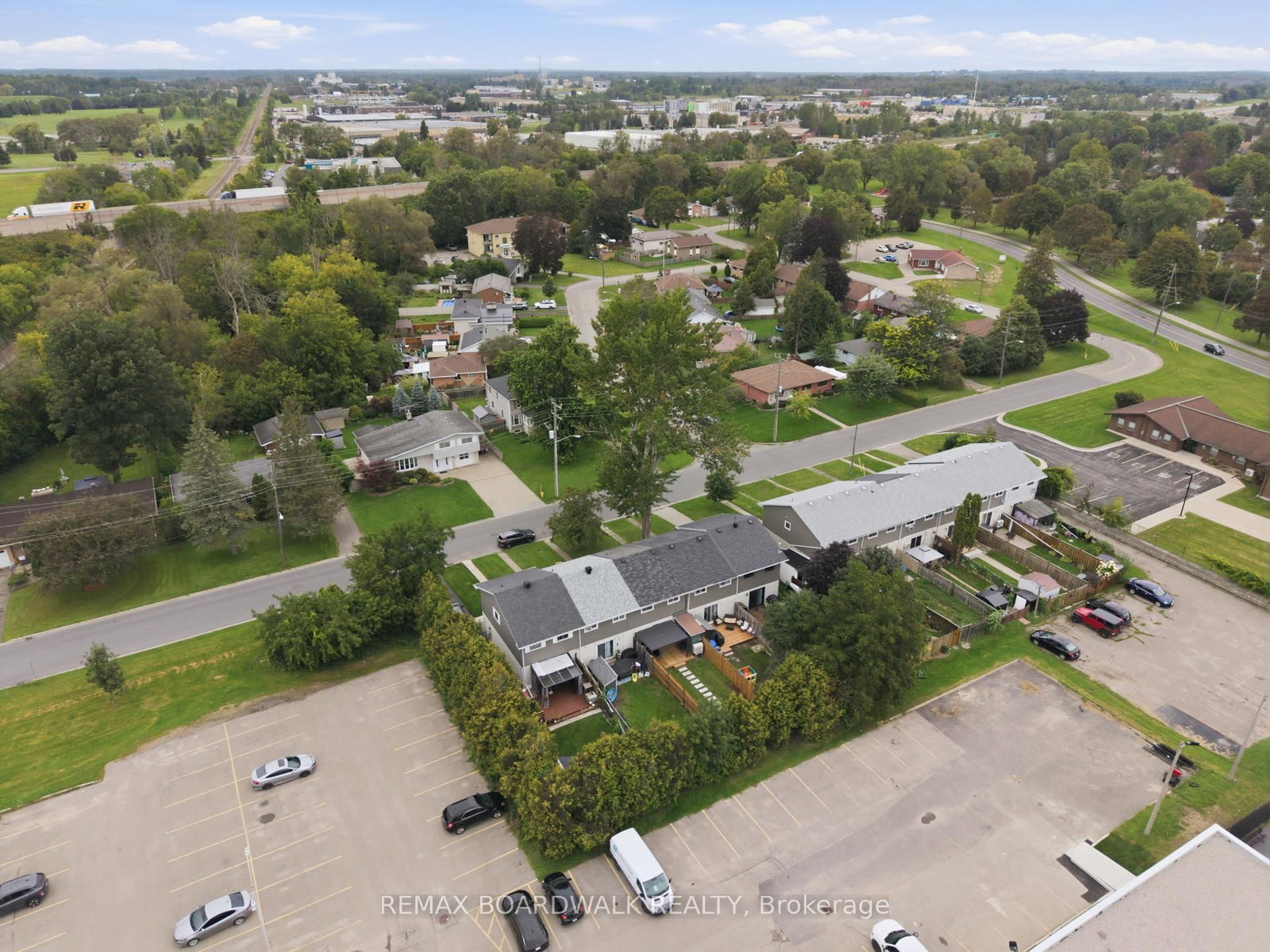 11 Maple Avenue • Brockville, ON photo 15