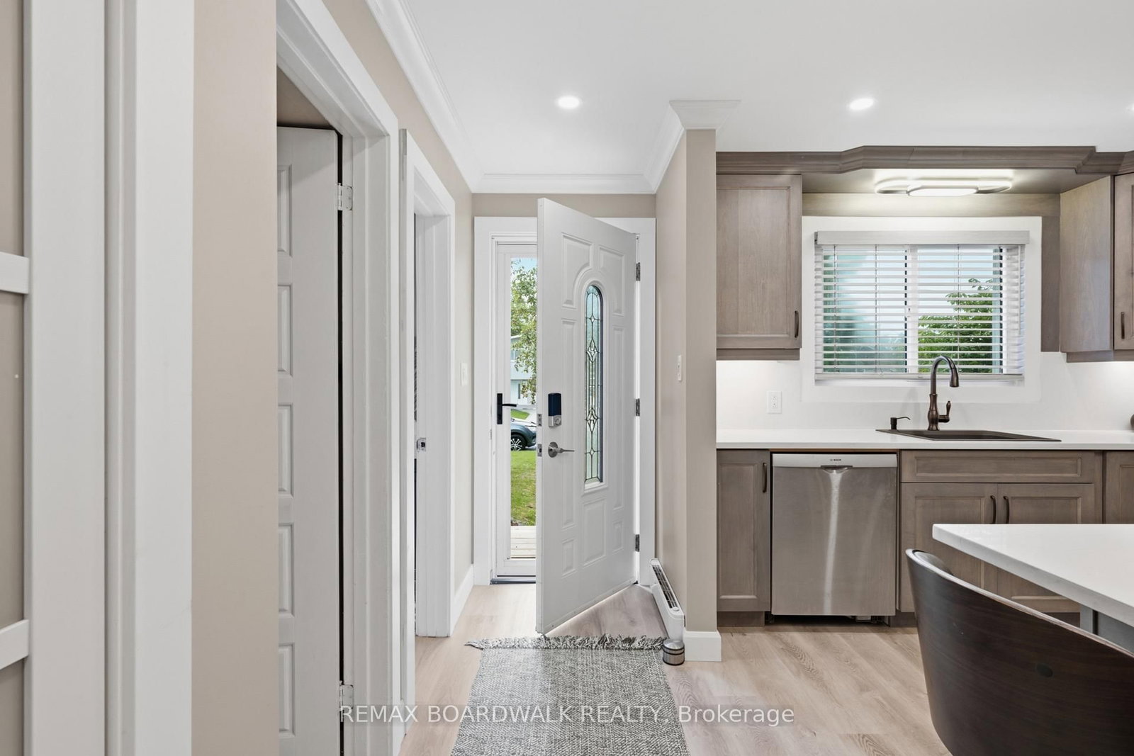 11 Maple Avenue • Brockville, ON photo 17