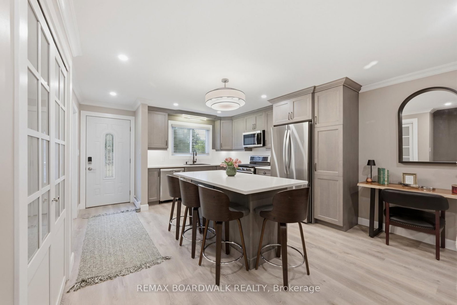11 Maple Avenue • Brockville, ON photo 22
