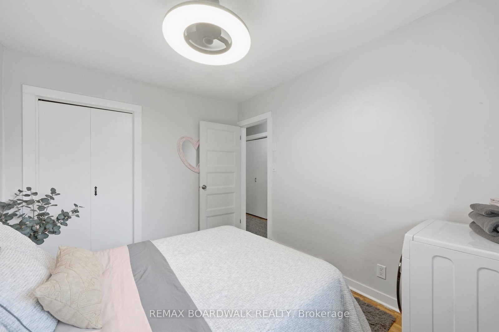 11 Maple Avenue • Brockville, ON photo 37