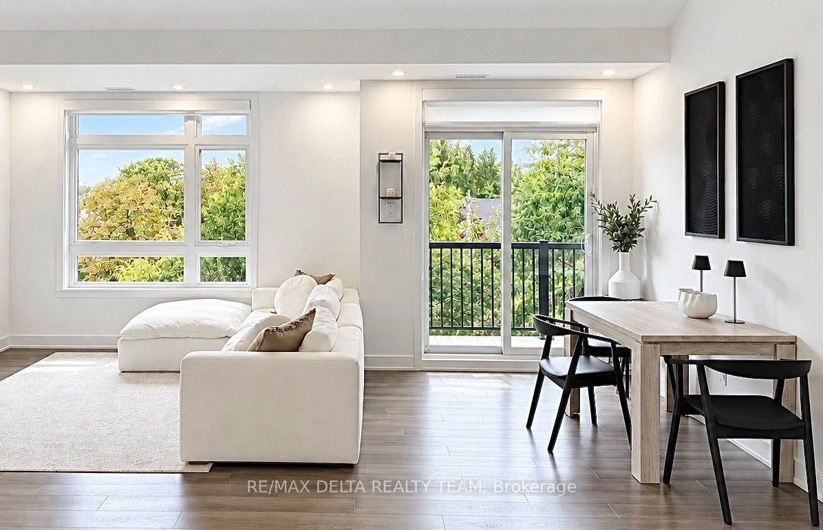 400 C Rolling Meadow Crescent • #13 • Ottawa, ON photo 8