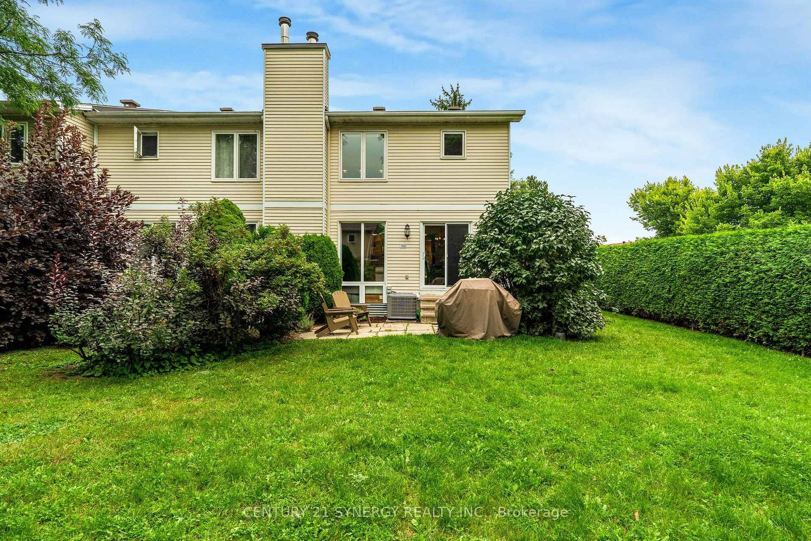 1932 Ashmont Street • Ottawa, ON photo 27