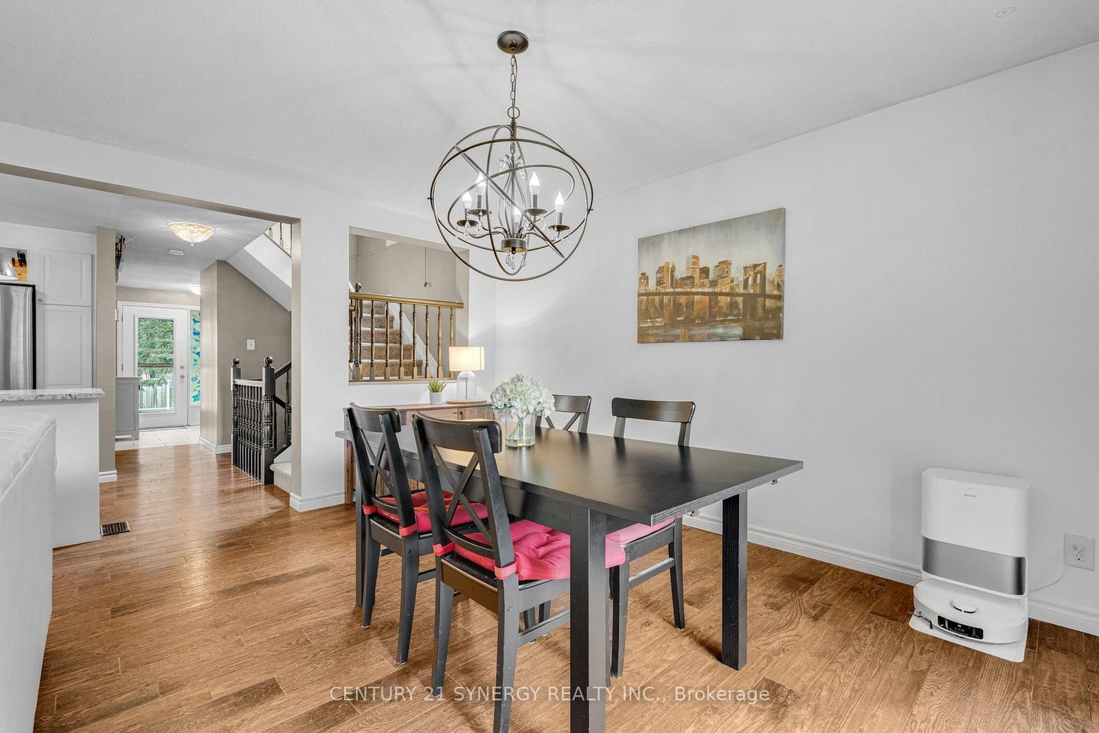 1932 Ashmont Street • Ottawa, ON photo 7