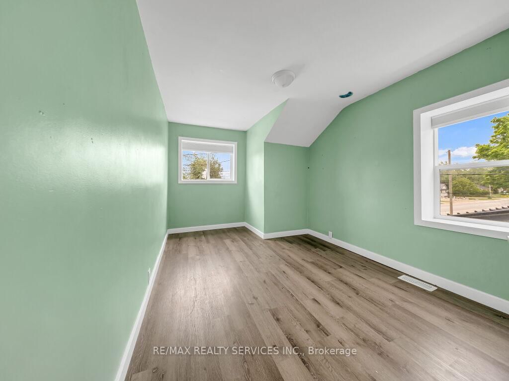 123 Main Street W • Southgate, ON photo 17