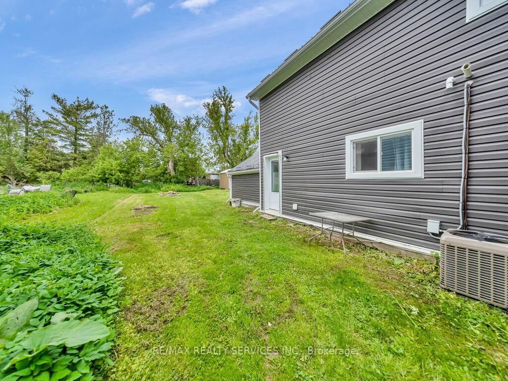 123 Main Street W • Southgate, ON photo 32