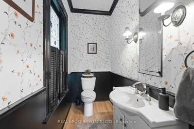 53 Archange Street • Fort Erie, ON photo 9