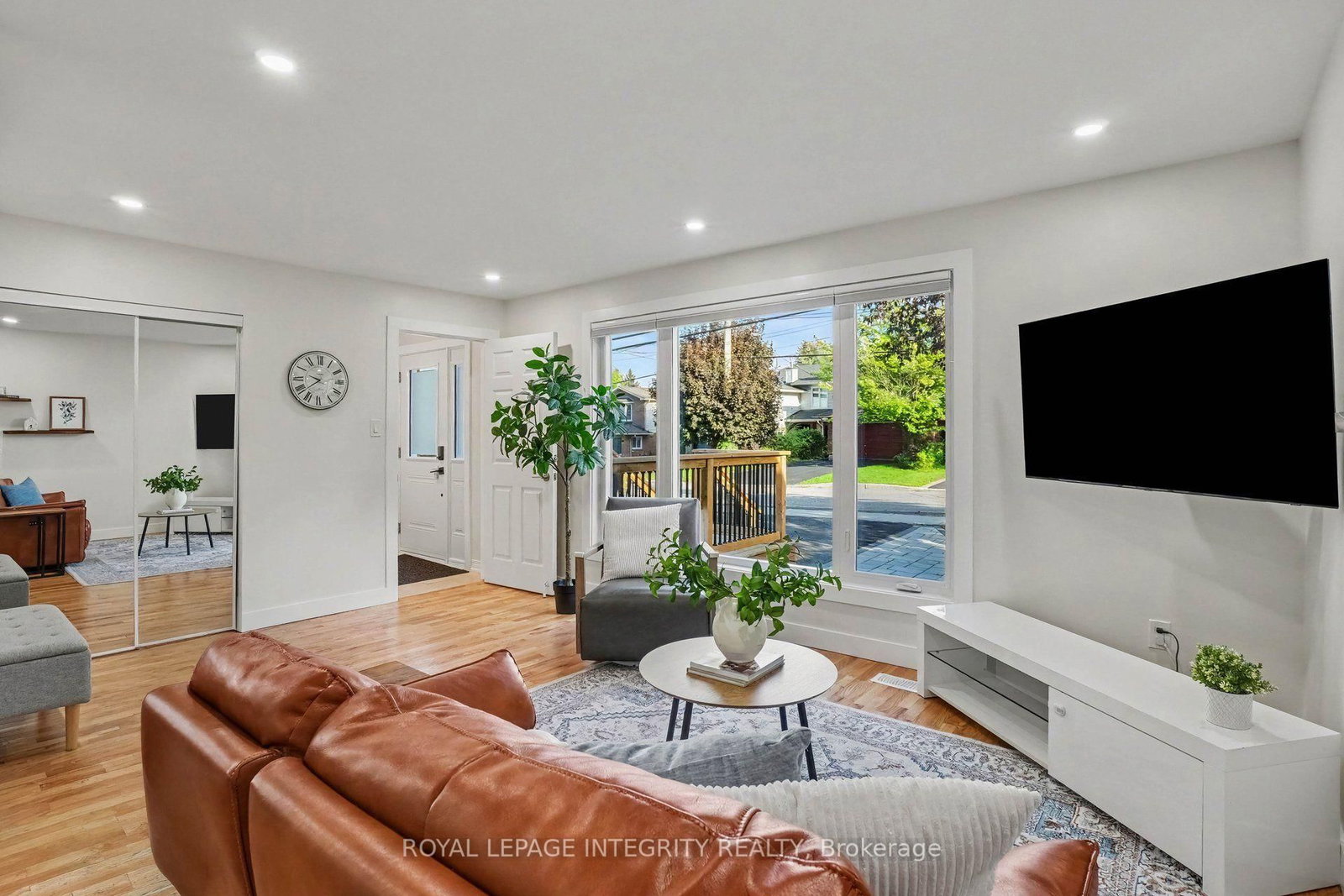 7009 Notre Dame Street • Ottawa, ON photo 4
