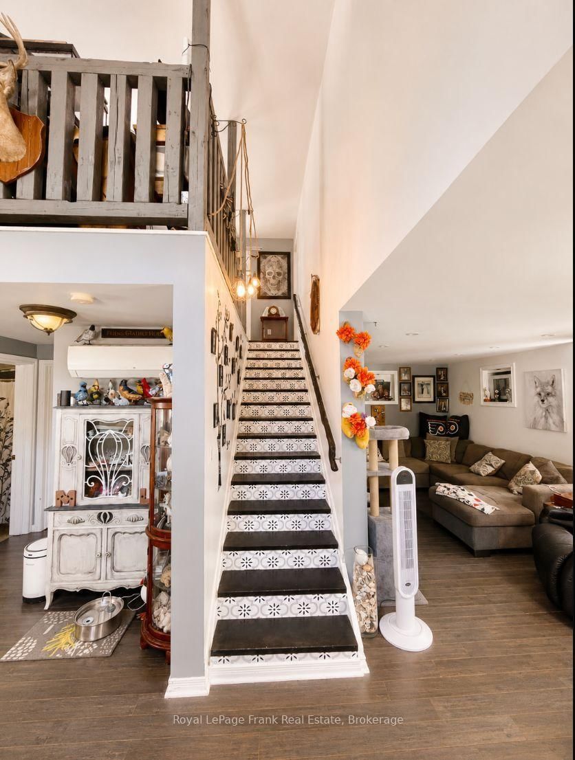 1630 Musclow Greenview Road • Bancroft, ON photo 14