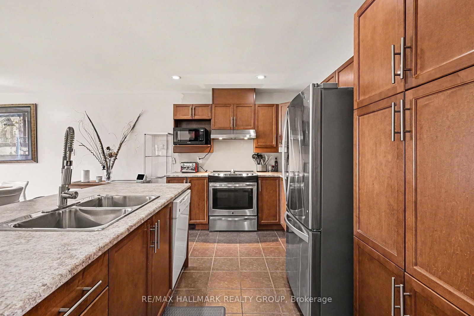 86 Fourth Avenue • Arnprior, ON photo 6