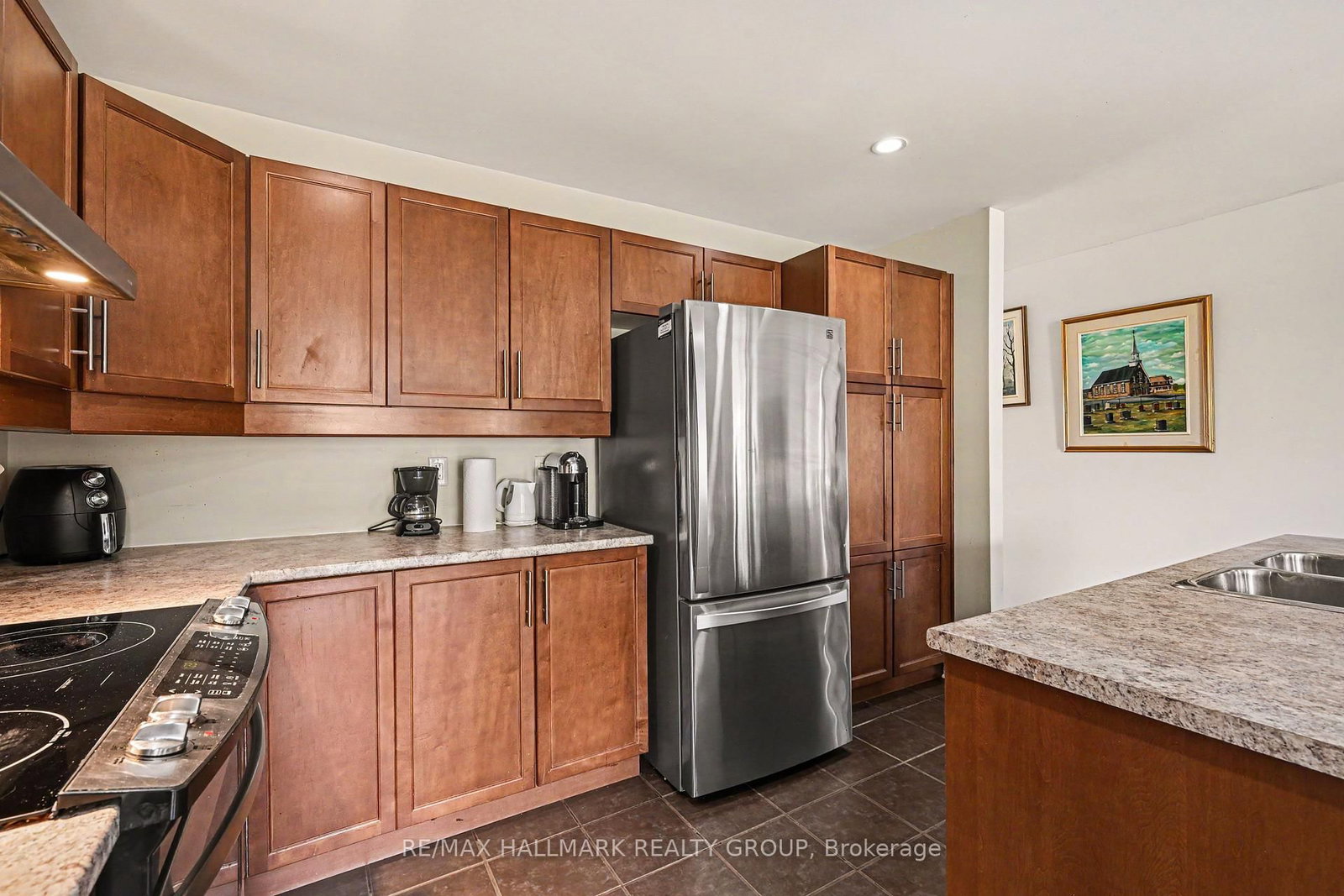 86 Fourth Avenue • Arnprior, ON photo 8