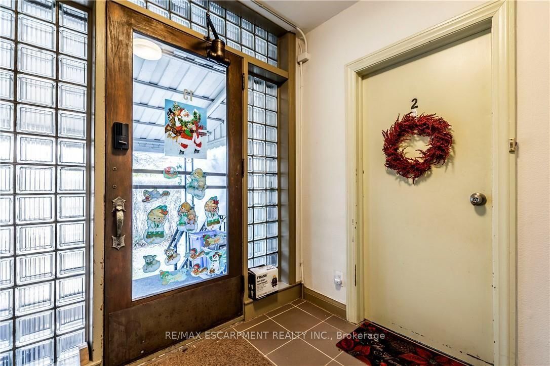 13 McMaster Avenue • Welland, ON photo 8