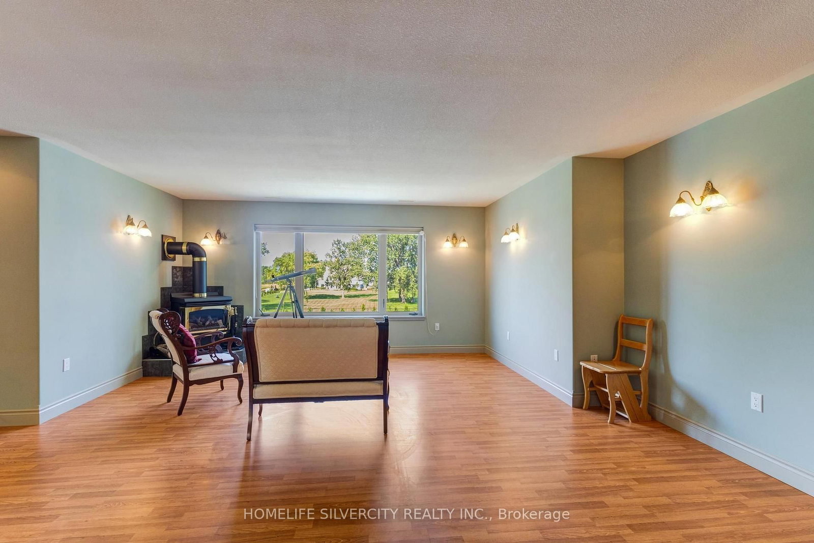 21000 Admiral Drive • Lakeshore, ON photo 14