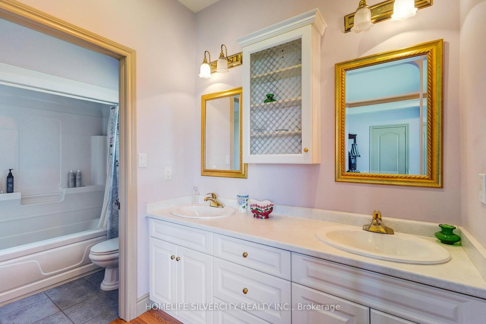 21000 Admiral Drive • Lakeshore, ON photo 48