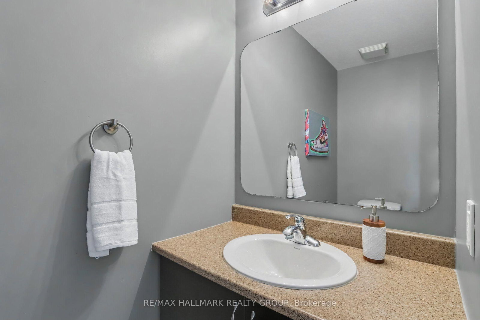 244 Calaveras Avenue • Ottawa, ON photo 16