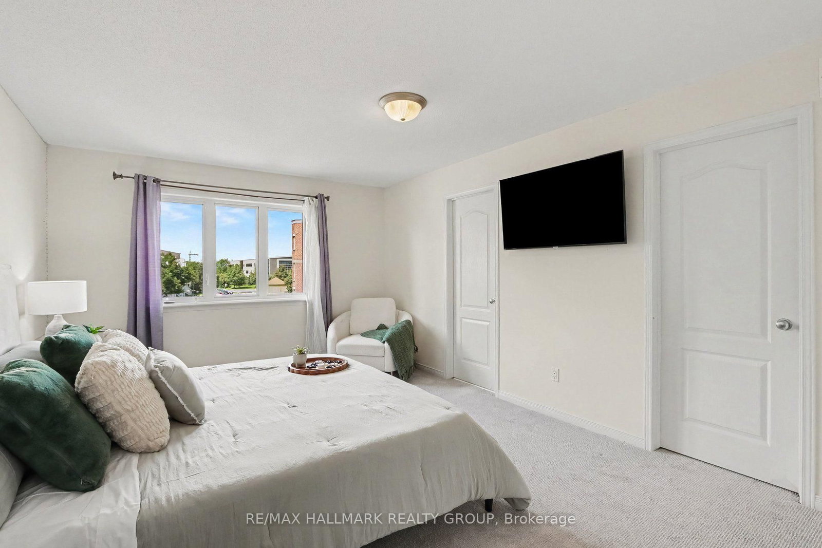 244 Calaveras Avenue • Ottawa, ON photo 19