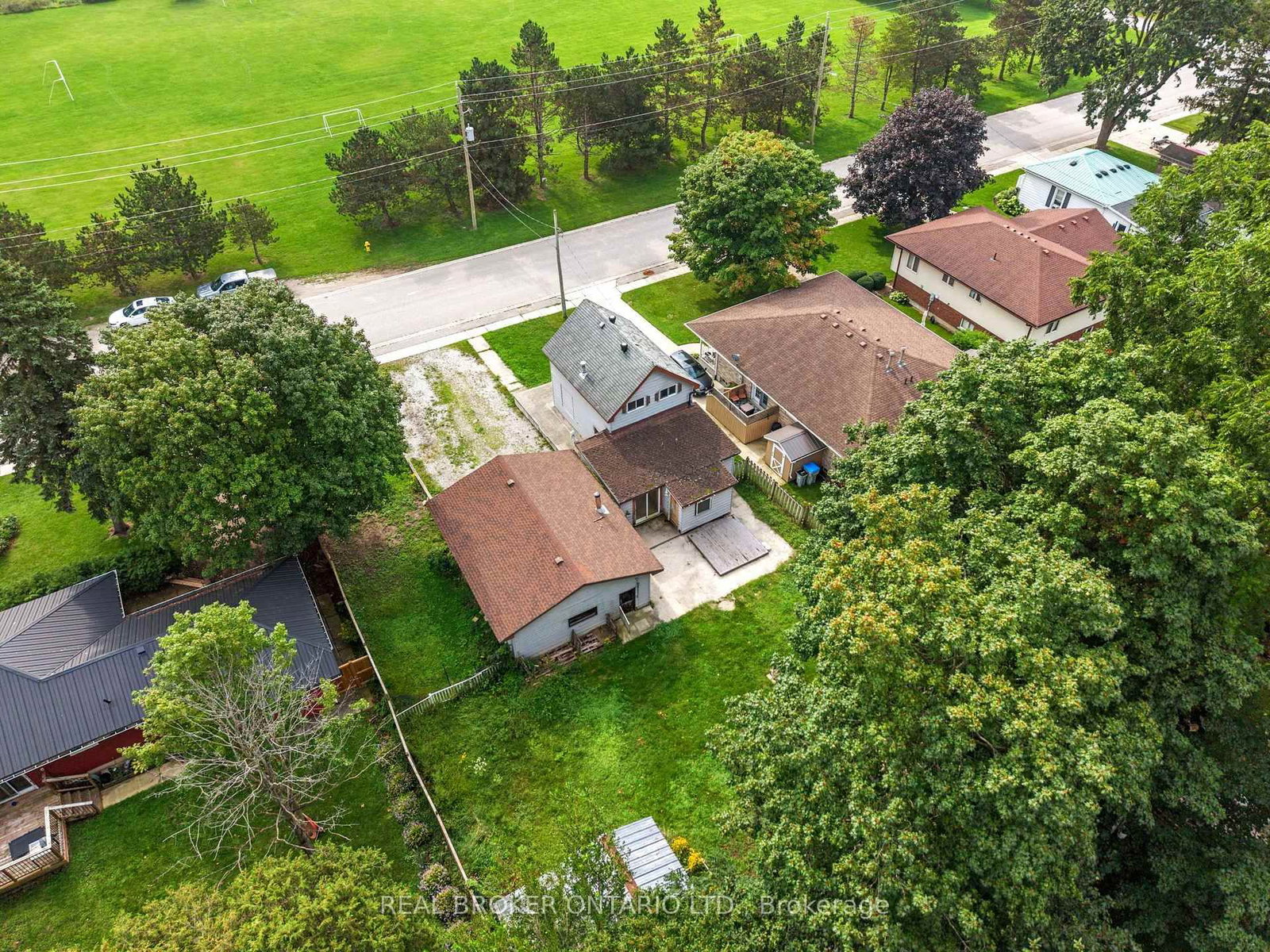 19 Coleman Street • Huron East, ON photo 48