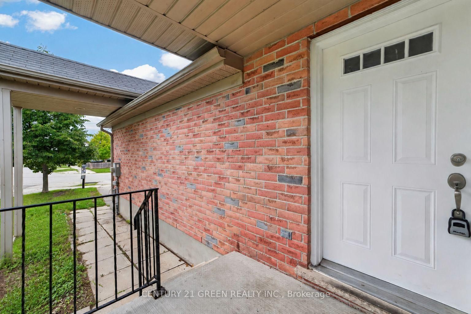 69 Brookfield Crescent • Kitchener, ON photo 8