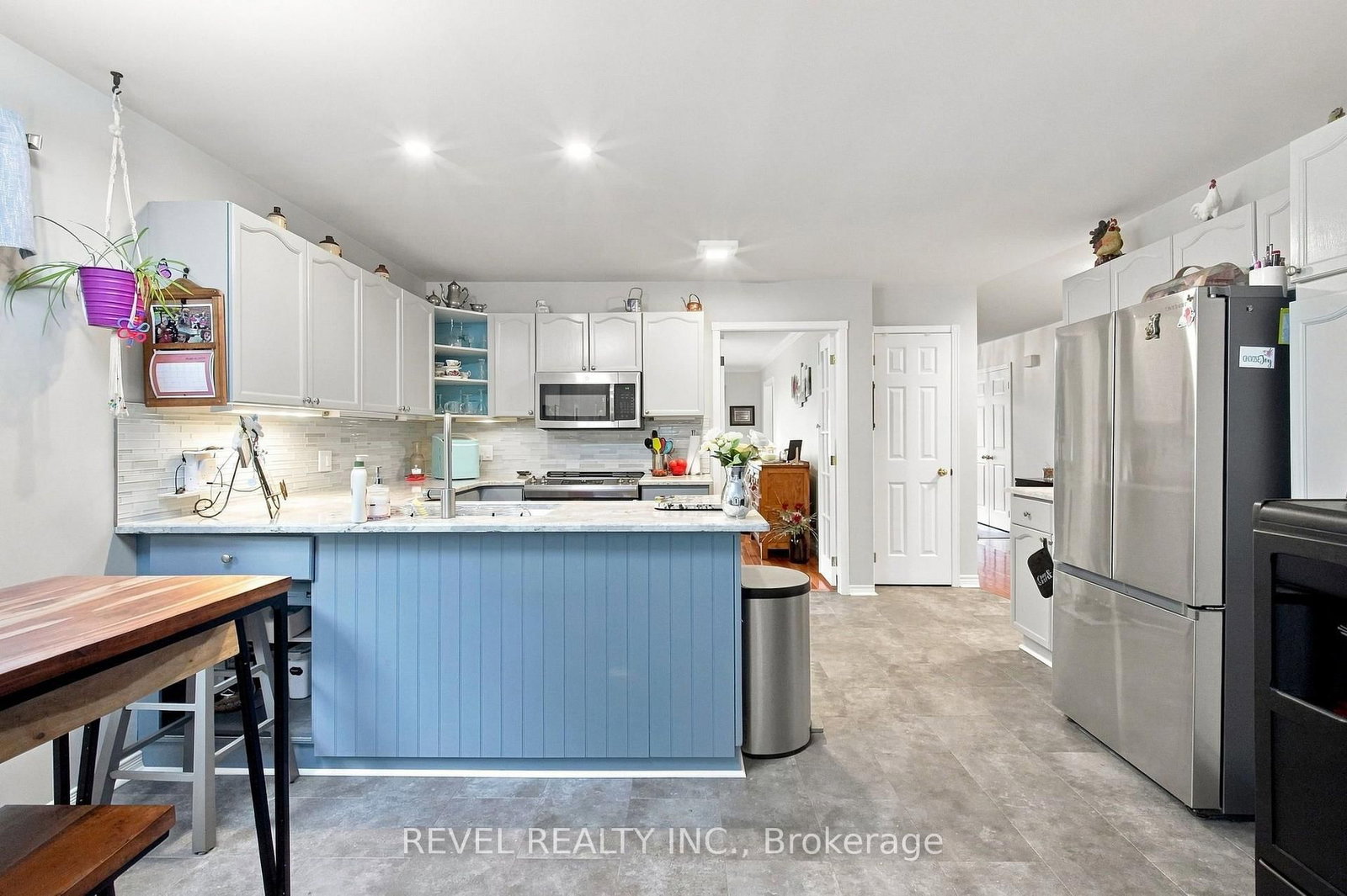 445 Nickerson Drive • Cobourg, ON photo 12