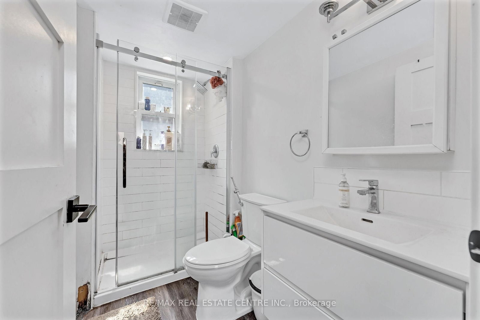 374 Josephine Avenue • Windsor, ON photo 16