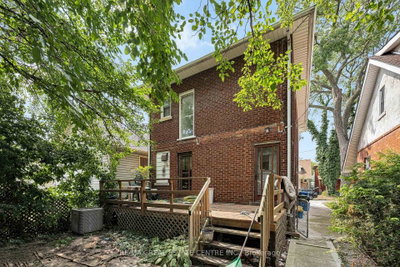 374 Josephine Avenue • Windsor, ON photo 4
