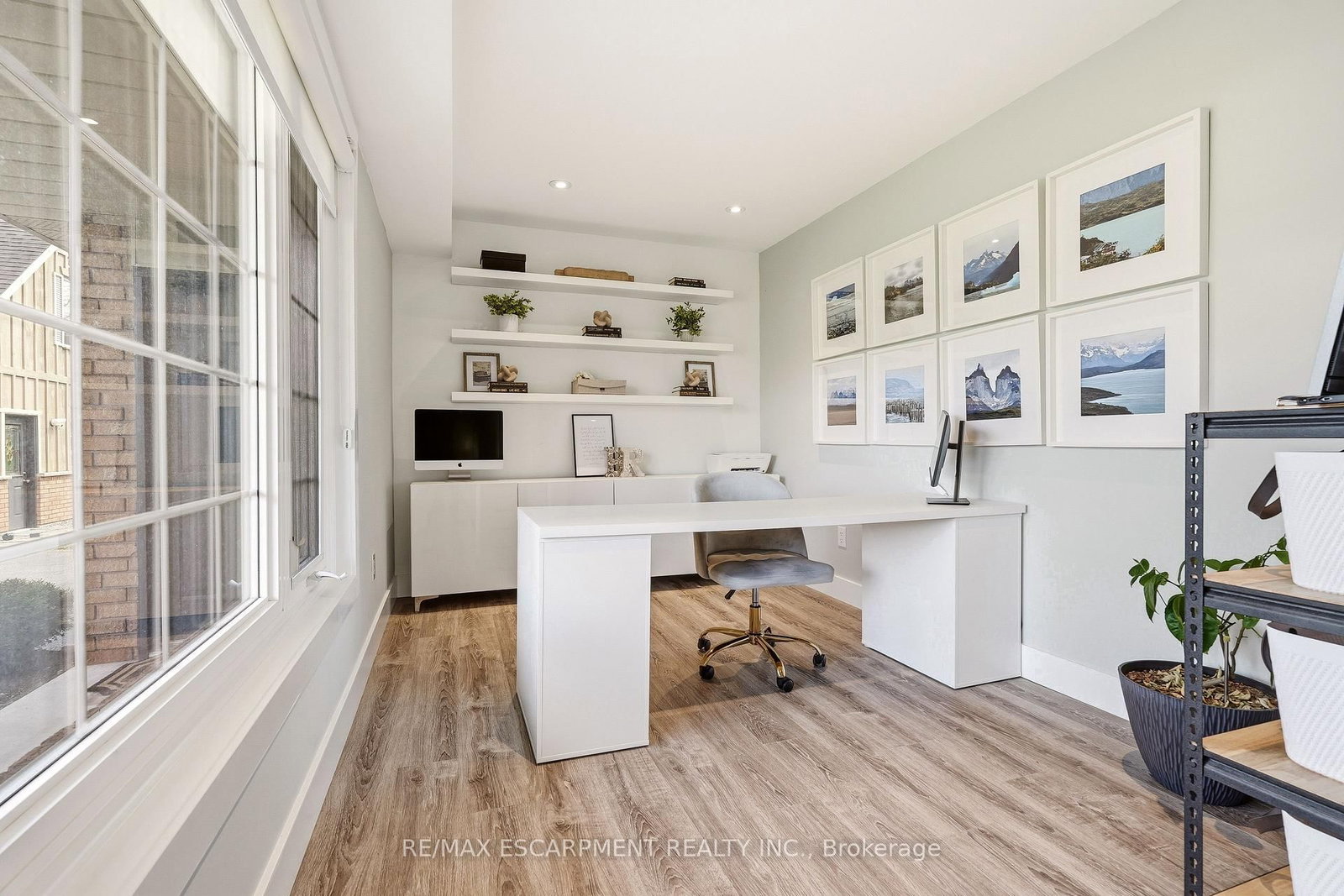 26 Weneil Drive • Hamilton, ON photo 13